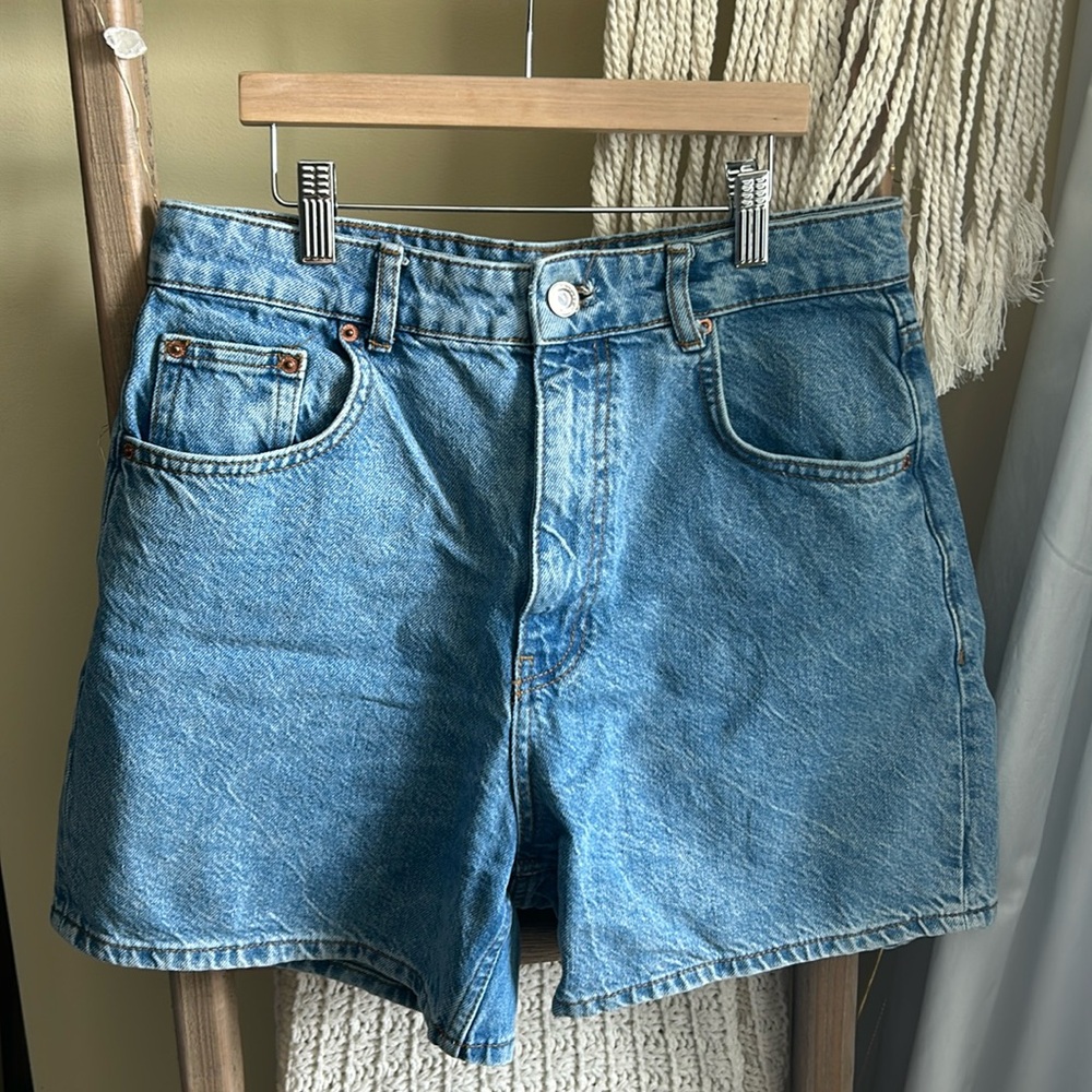 Zara shorts